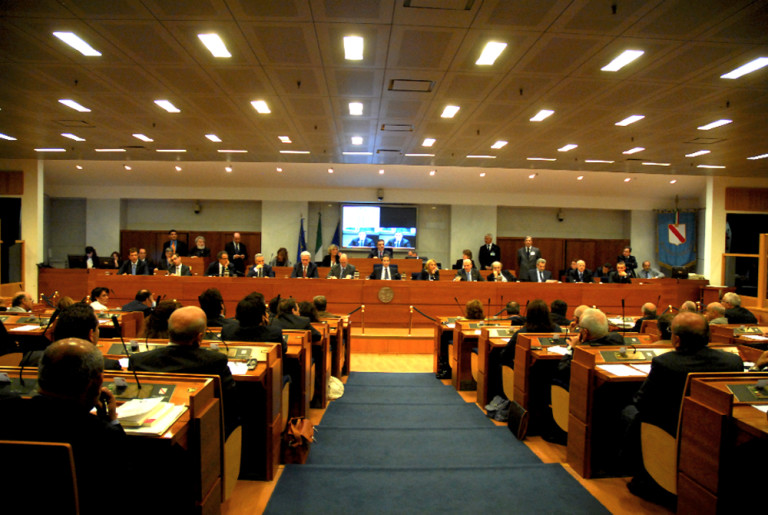 consiglio-regionale-sala